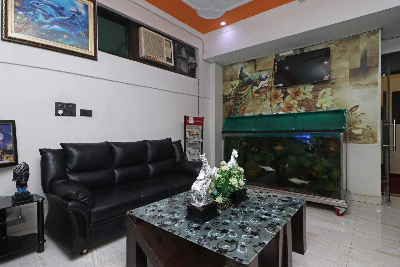 Capital O 8680 Hotel Vaishnavi Inn Hasanganj Экстерьер фото